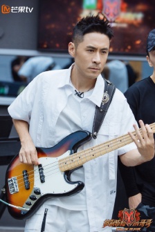 黄征《披荆斩棘的哥哥》第四期剧照图片