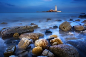 风景秀丽的海滩桌面壁纸图片