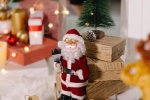 Christmas decorations material pictures