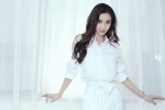 Angelababy elegant temperament photo desktop wallpaper