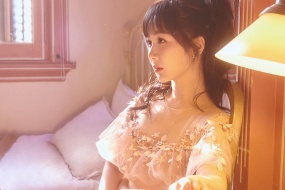 Yang Zi's beautiful photo pictures desktop wallpaper