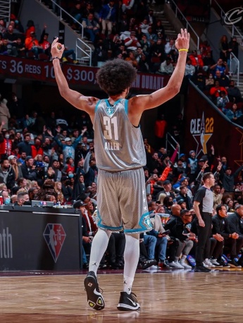 Cavaliers Allen All-Star game photos