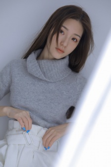 Beautiful boudoir photos of beautiful girls with fair temperament