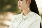 《Mirror·Two Cities》Chen Yuqi pictures