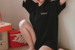 性感长腿美女妩媚诱惑写真图片