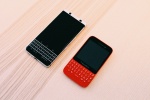 BlackBerry Q5 real machine picture