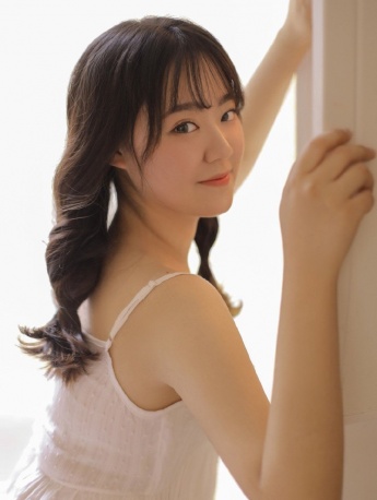 吃貨美女小姐唯美清新私房寫真
