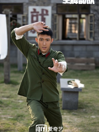 《Ace Troop》Huang Jingyu Pictures