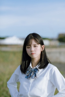 井川里予清新学院制服写真图片