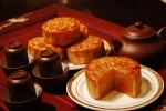 Delicious mooncake pictures desktop wallpaper