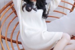 白净毛衣美女清新性感写真