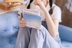 白嫩氣質美女唯美私房寫真