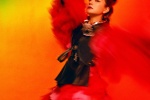 Zhao Wei color light and shadow fashion magazine photo