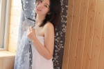 浴巾美小露香肩魅惑性感寫真