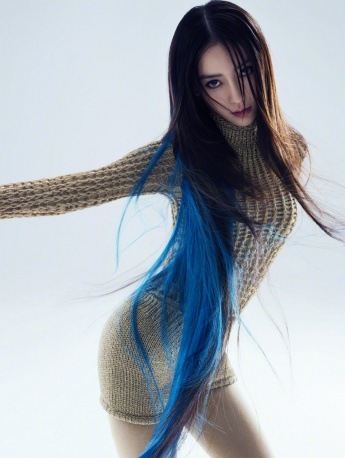 Angelababy peacock blue long hair sexy photo