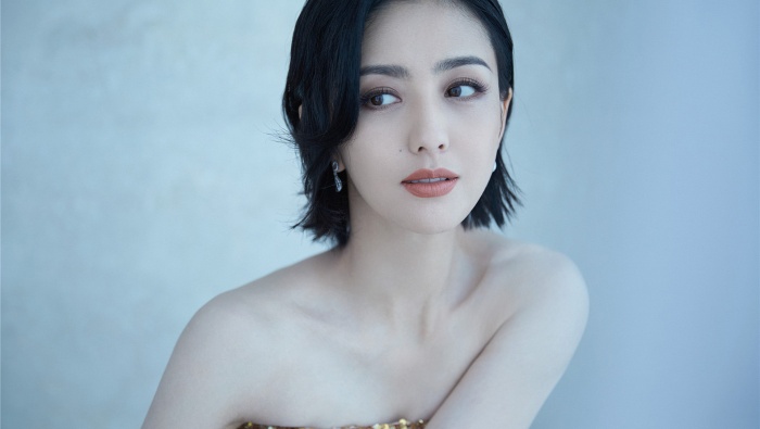 美女佟丽娅电脑桌面壁纸