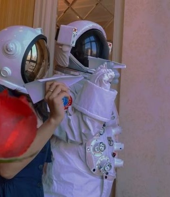 Cute and silly couple avatars