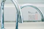 Simple and fresh calendar wallpaper picture for January 2022