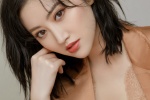 性感美女景甜手機壁紙圖片