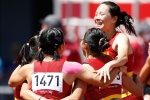 Ultra-clear photos of the women’s track and field 4×100m relay final scene