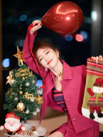 秦岚浪漫平安夜写真照图片