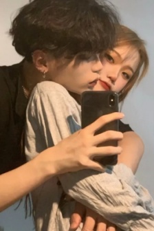 QQ让人羡慕的热门真人情侣头像图片