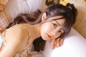 日係鄰家女孩寫真圖片桌麵壁紙