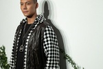 陈伟霆黑白格纹外套型男风帅气写真