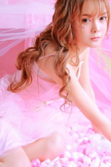 Big-eyed loli beauty mobile wallpaper