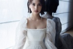 Rainie Yang elegant and sexy photo in white gauze skirt