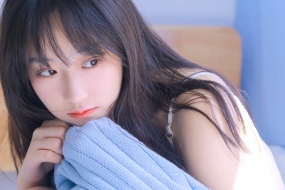 元氣居家美女迷人寫真桌麵壁紙