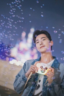 Yang Yang Disney dreamy handsome photo pictures