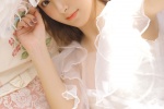 Photo pictures of charming and sexy beauties in white wedding dresses