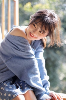 性感香肩美女模特兒唯美動人寫真