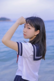海边JK制服美女写真图片