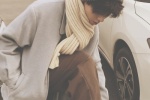 Ins minimalist style domineering and cool boy avatar picture