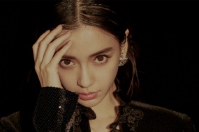 魅力女星Angelababy桌面壁纸图片