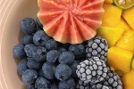 Summer refreshing fruit friends circle picture material