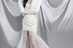 Angela Zhang's elegant and sexy photos in gauze white suit