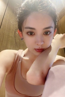 Guli Nazha fitness photos