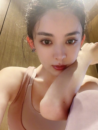 Guli Nazha fitness photos