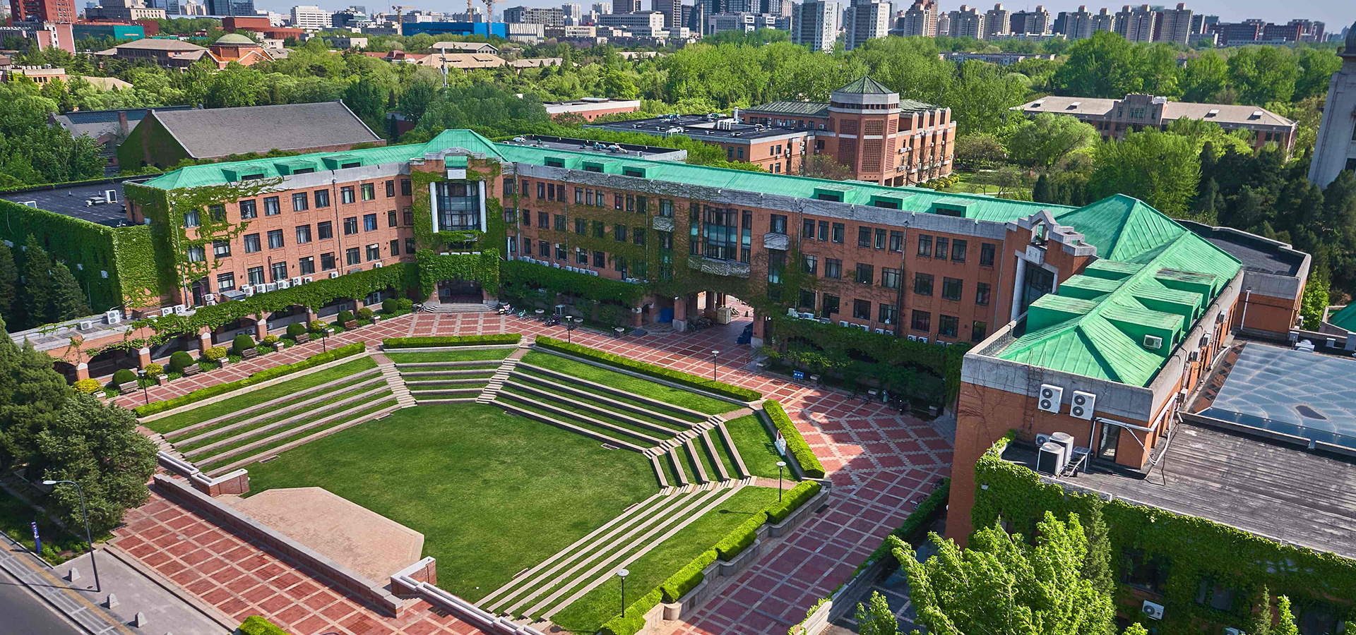清华大学校园风景图片