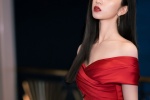Liu Lingzi sexy photo pictures of strapless dress