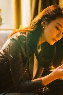 Zhang Yuqi Yunnan Worm Valley stills pictures