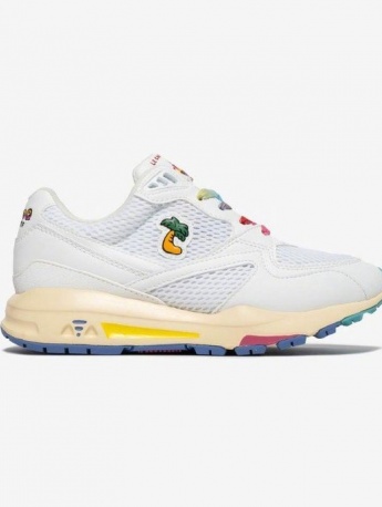 Appreciation of French Big Rooster R800 shoes from multiple angles