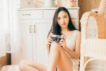 嫵媚性感美女誘人身材大膽私房寫真