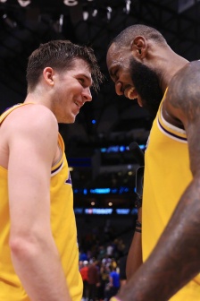 Reeves NBA live kill picture