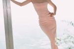 Li Bingbing sexy photo in pink breast-wrapped dress
