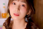 蘿莉美女深V吊帶衫迷人性感寫真