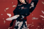Yang Mi's cover photo of Jiarenhu February issue
